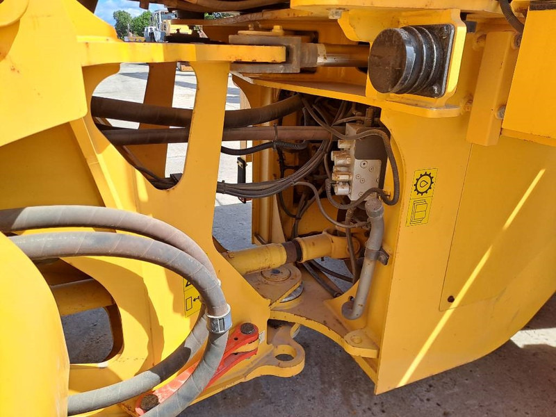 Chargeuse sur pneus Volvo L 105