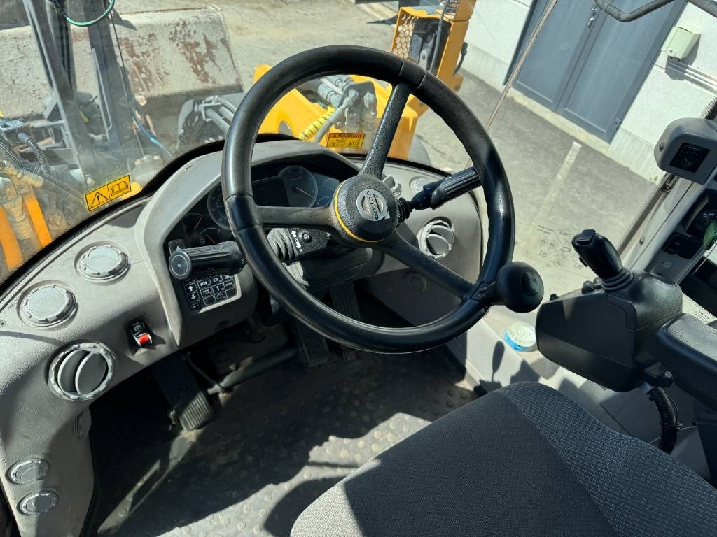 Chargeuse sur pneus Volvo L 110 H