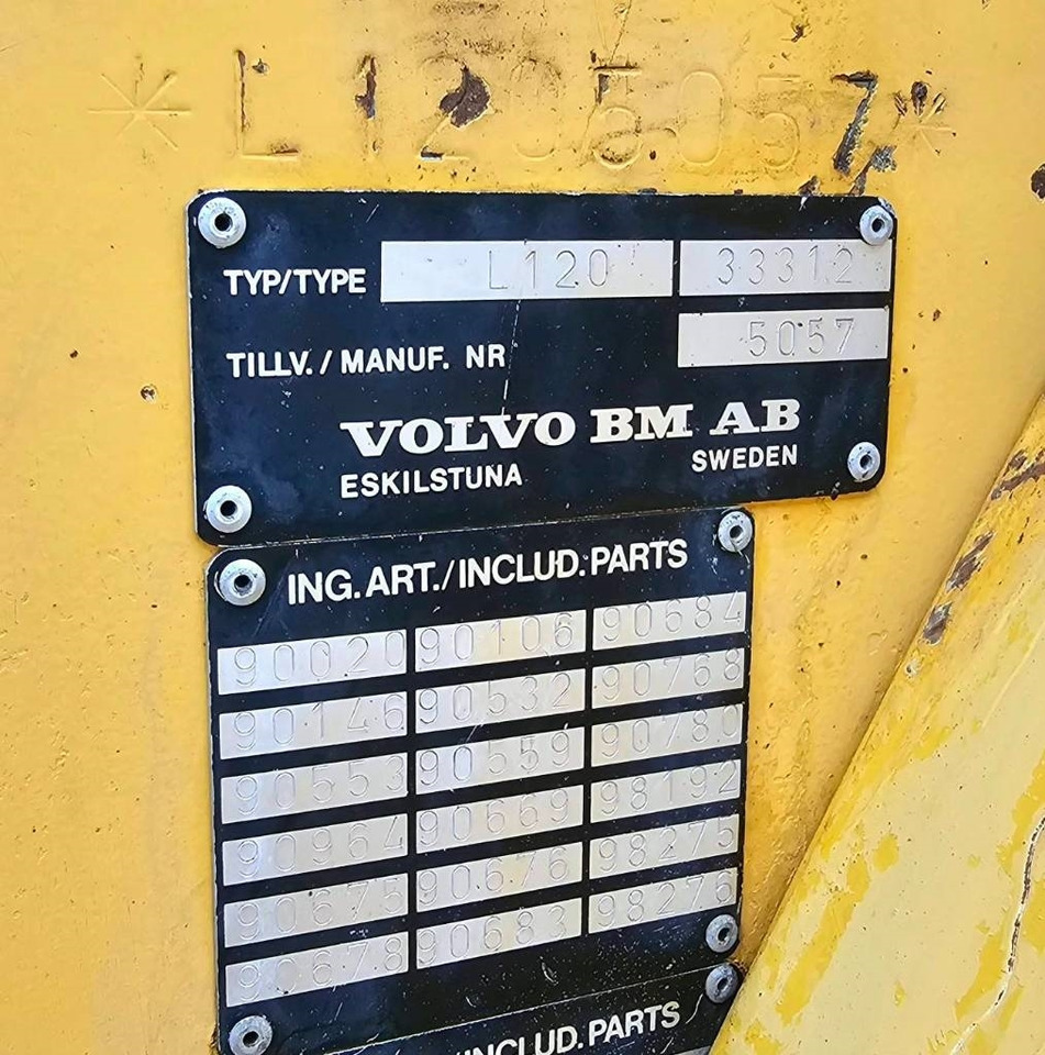 Chargeuse sur pneus Volvo L 120