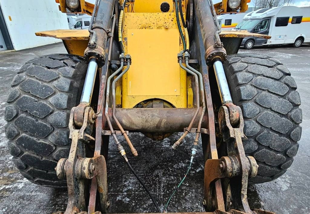 Chargeuse sur pneus Volvo L 120