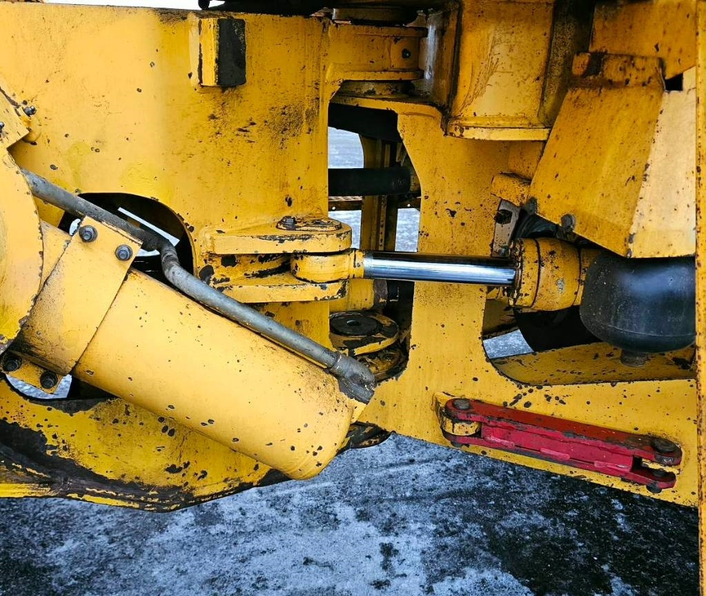 Chargeuse sur pneus Volvo L 120