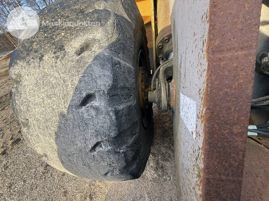 Chargeuse sur pneus Volvo L 120 C