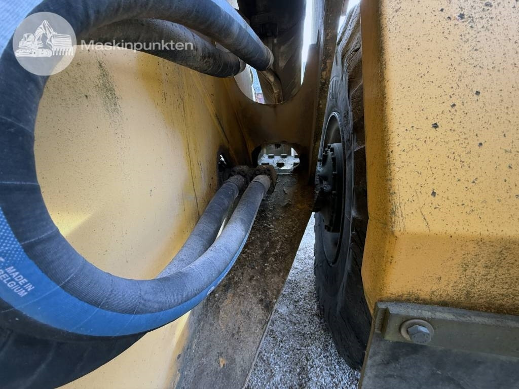Chargeuse sur pneus Volvo L 120 C