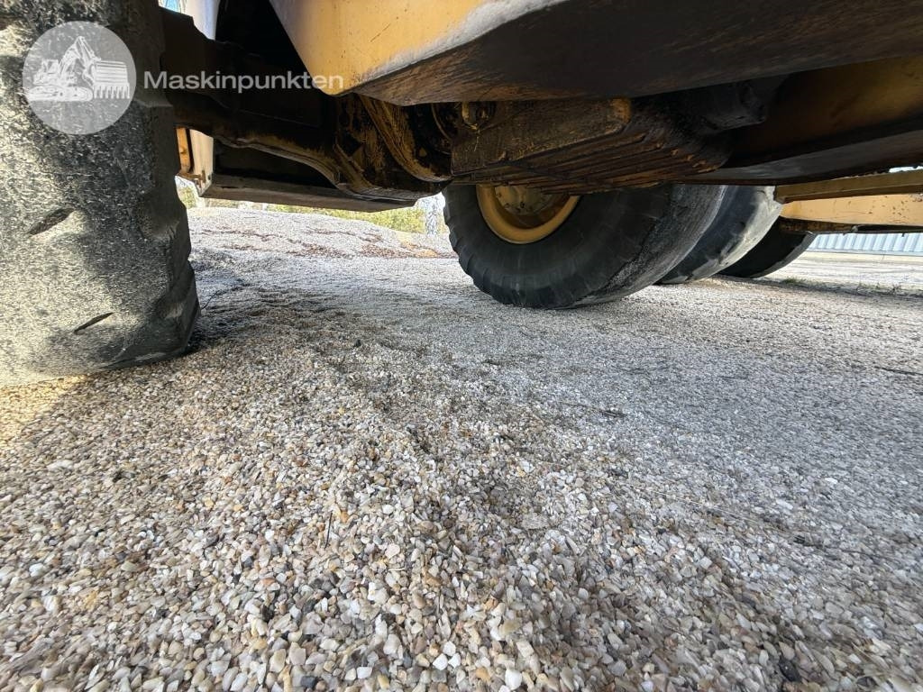 Chargeuse sur pneus Volvo L 120 C