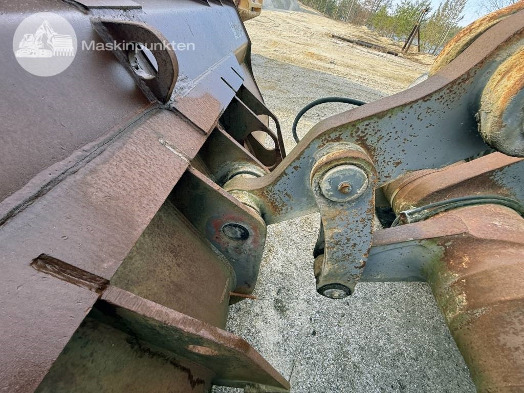 Chargeuse sur pneus Volvo L 120 C