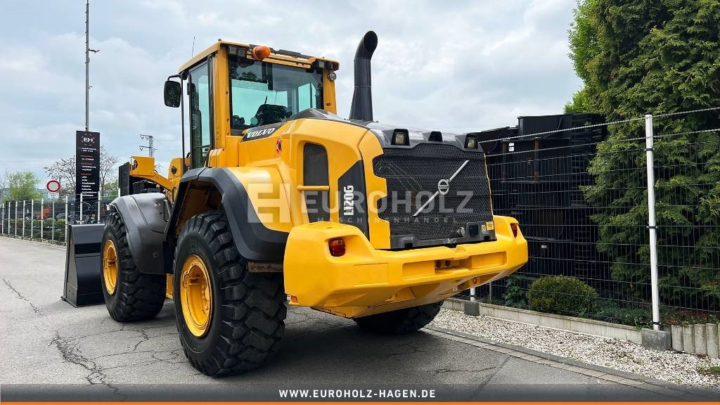 Chargeuse sur pneus Volvo L 120 G mit Klima und SW, Reifen und Schaufel Neu