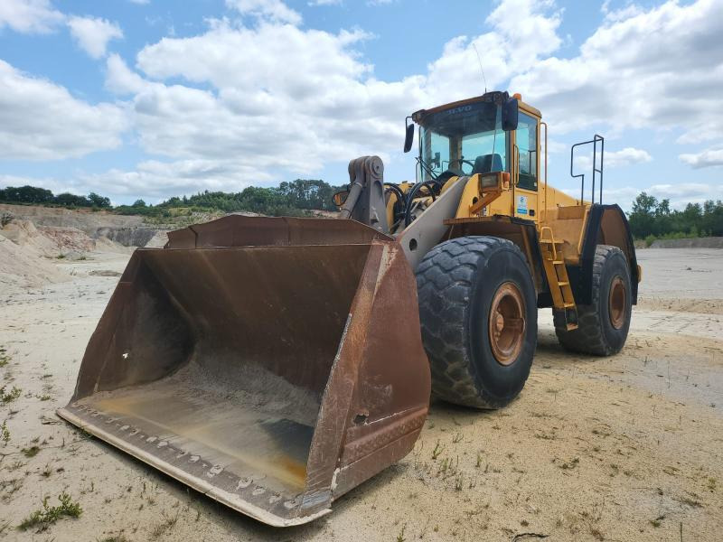 Chargeuse sur pneus Volvo L 150 E