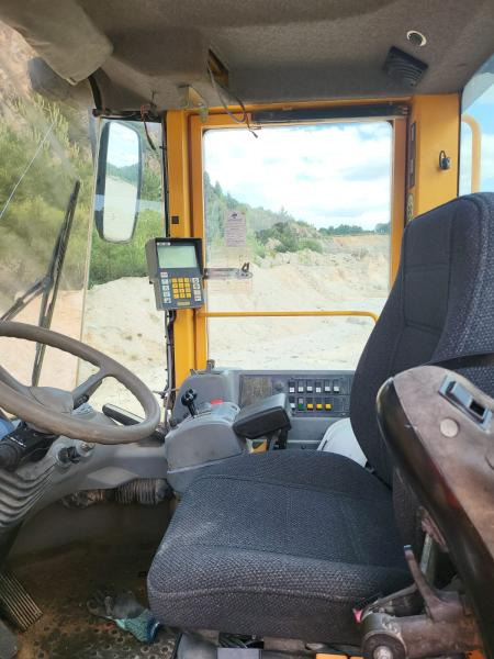 Chargeuse sur pneus Volvo L 150 E