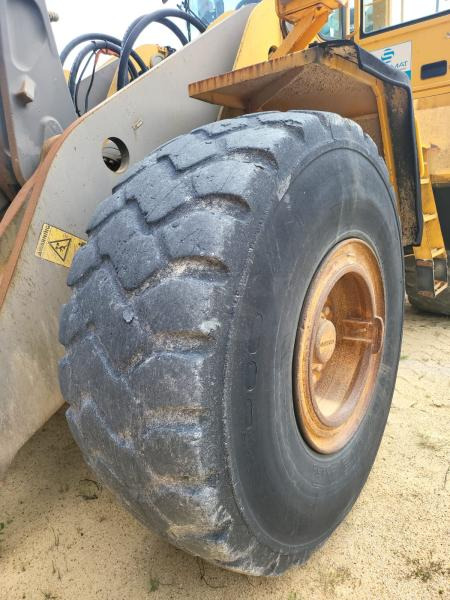 Chargeuse sur pneus Volvo L 150 E