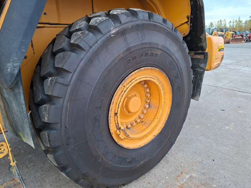 Chargeuse sur pneus Volvo L 150 H (New Tyres)