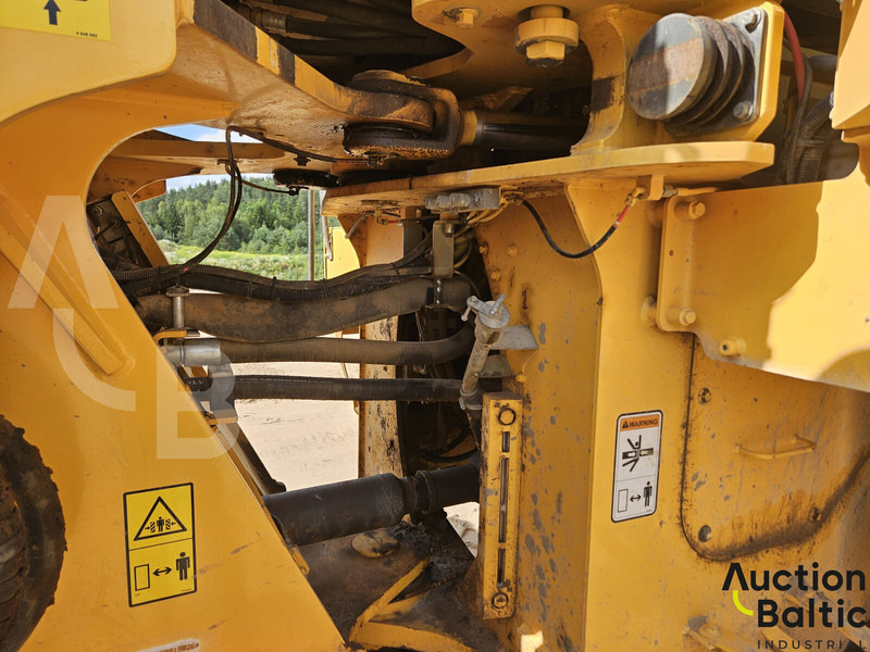 Chargeuse sur pneus Volvo L 180 G