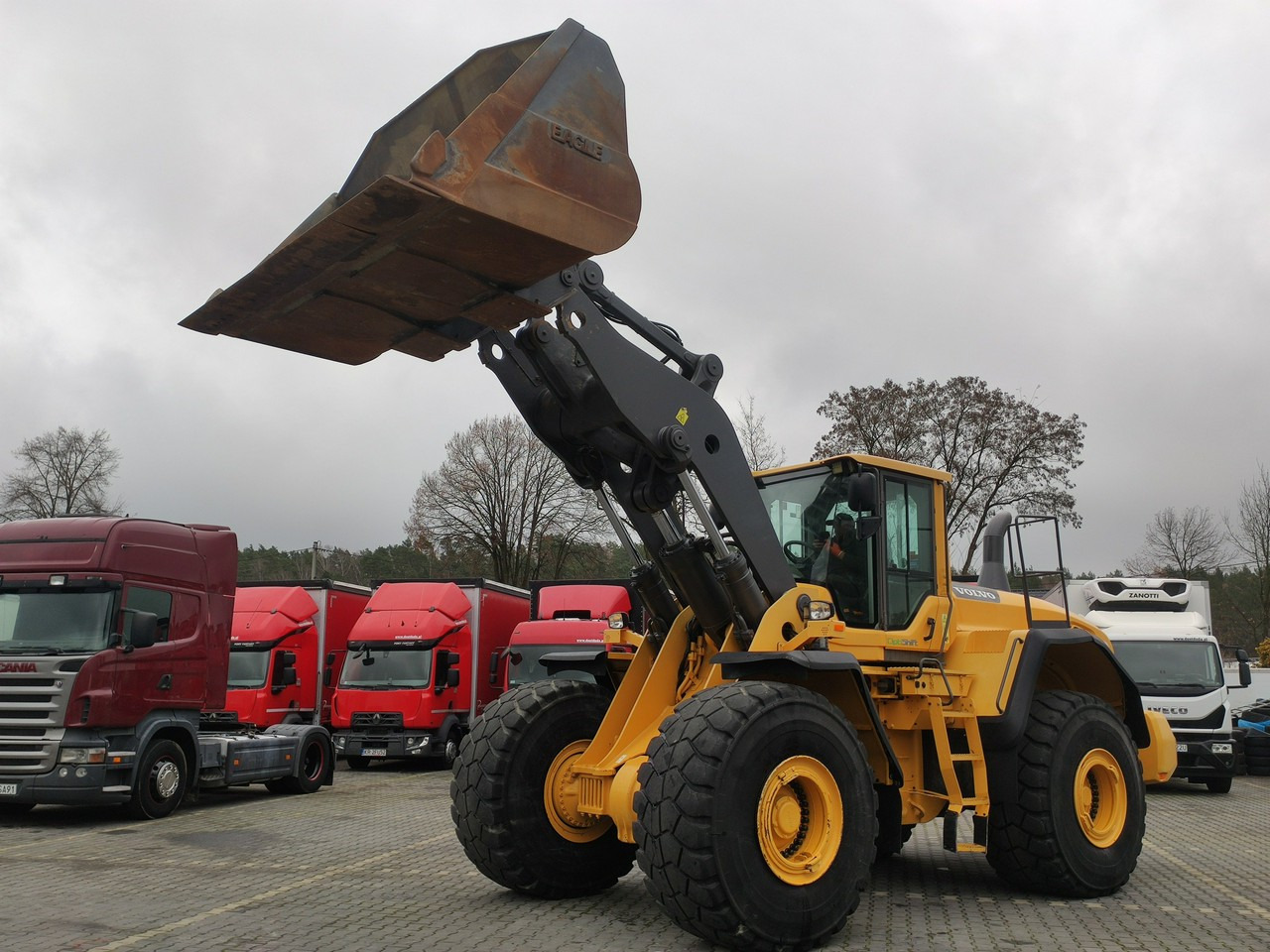 Chargeuse sur pneus Volvo L 220G