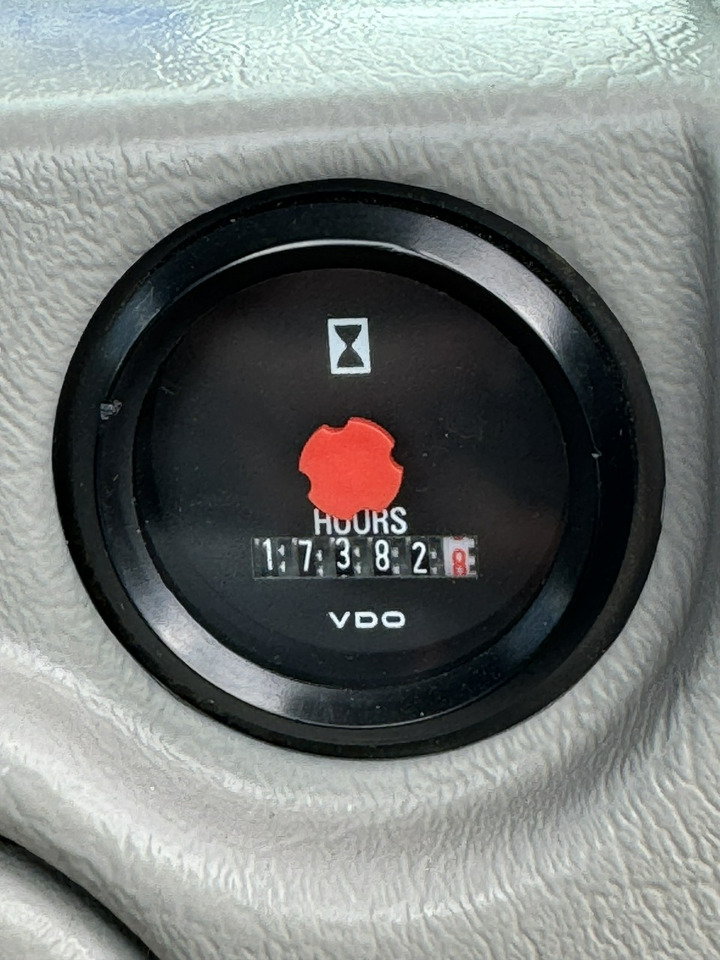 Chargeuse sur pneus Volvo L 220G