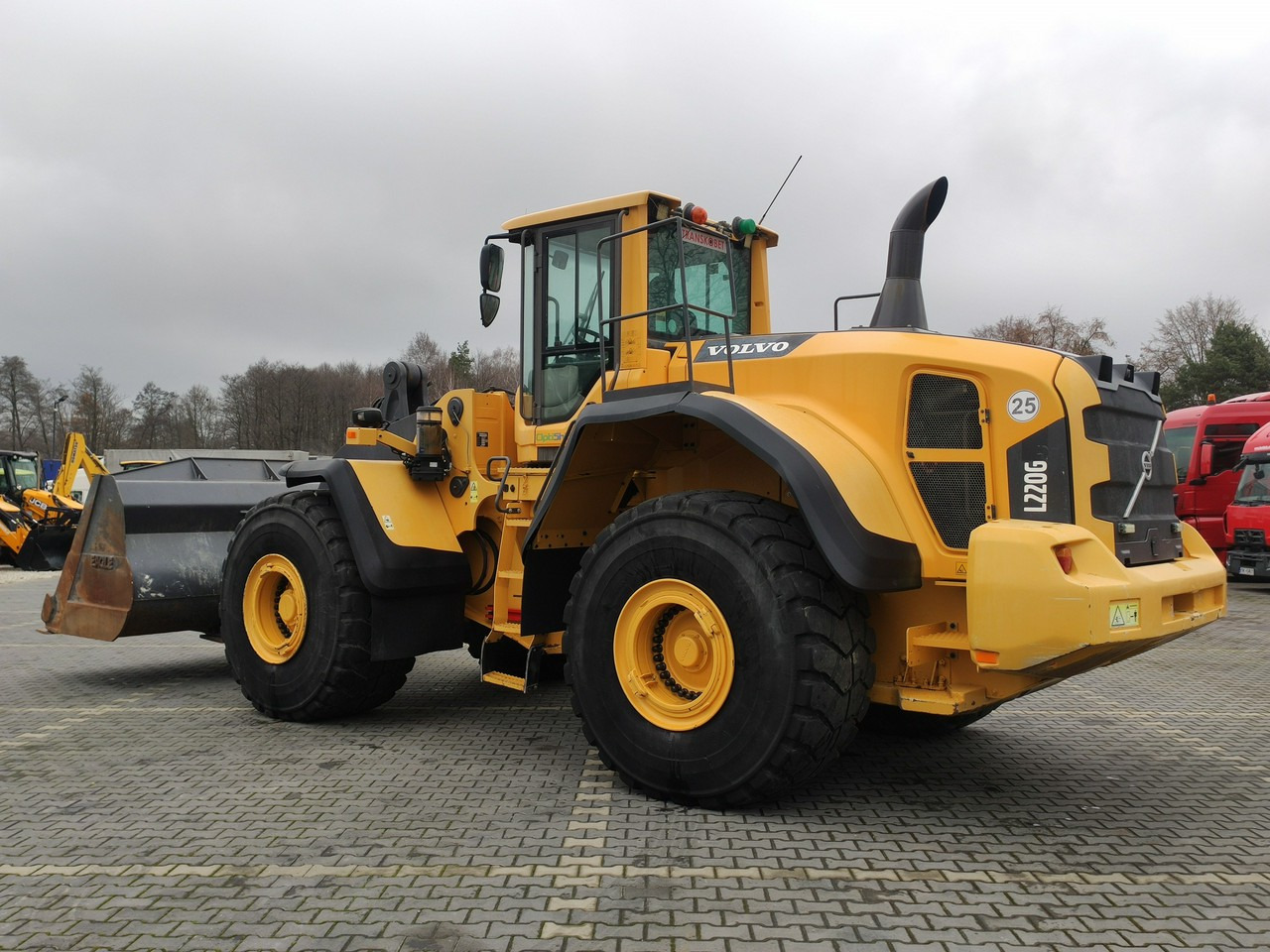 Chargeuse sur pneus Volvo L 220G