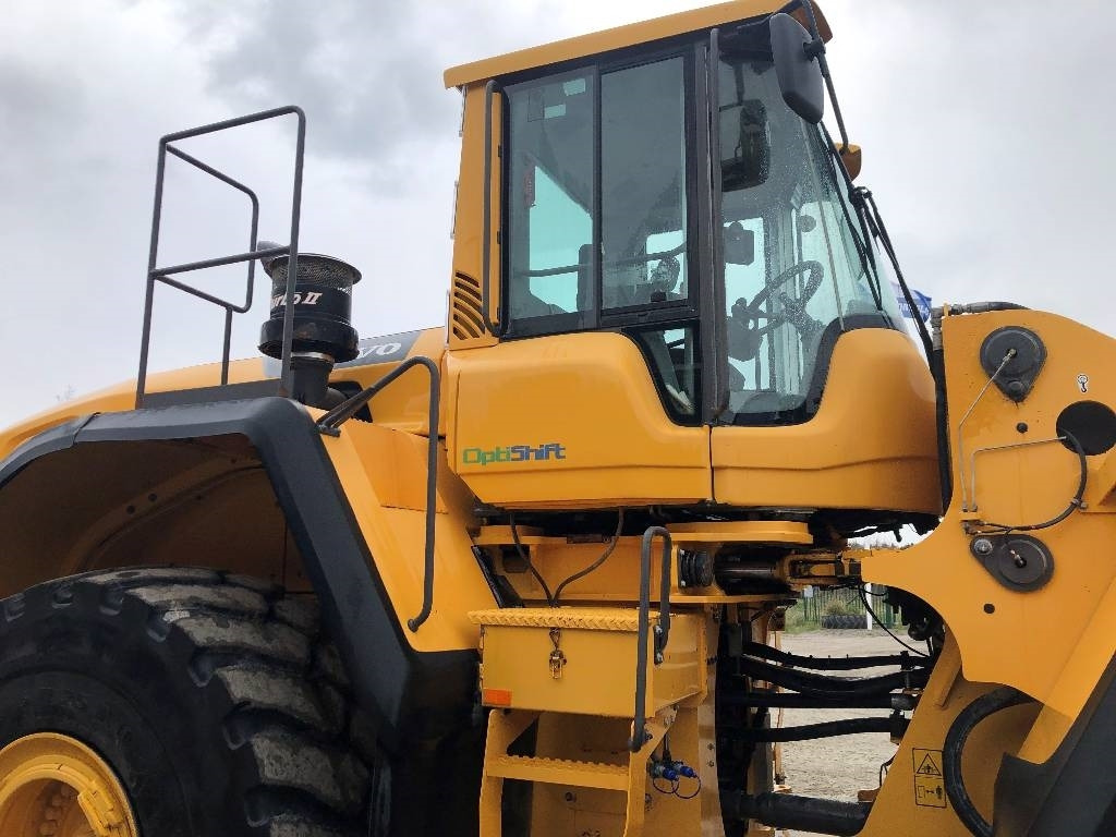 Chargeuse sur pneus Volvo L 220 G Dismantled: only spare parts