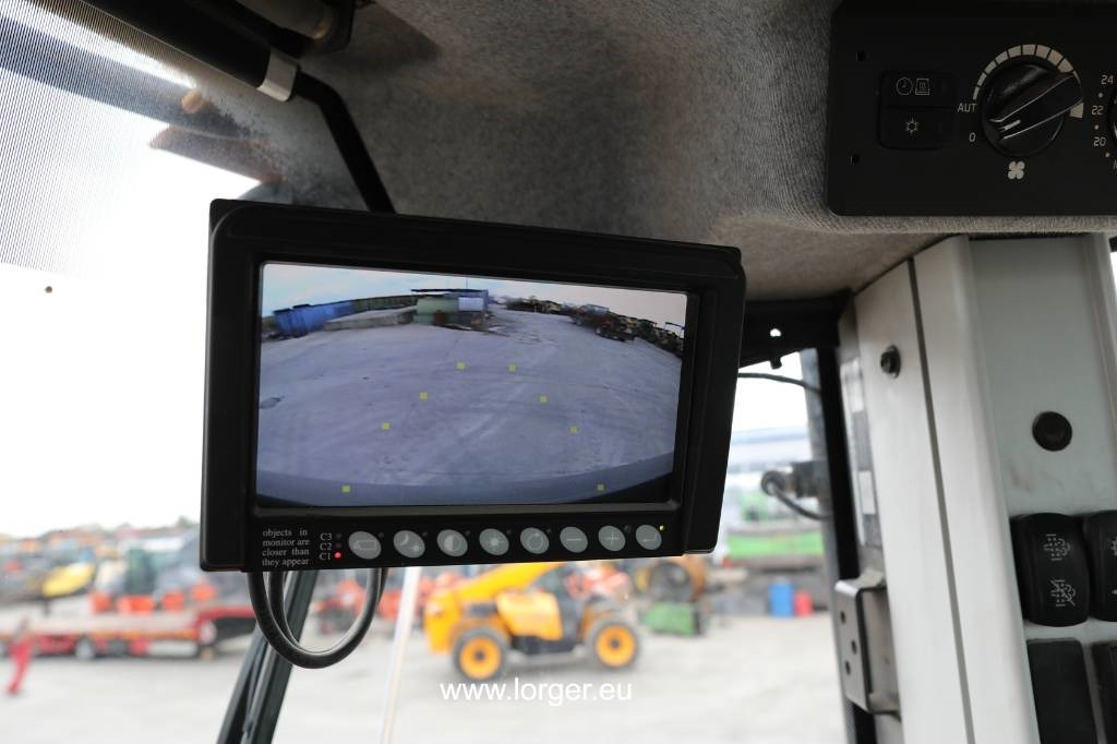 Chargeuse sur pneus Volvo L 220 H