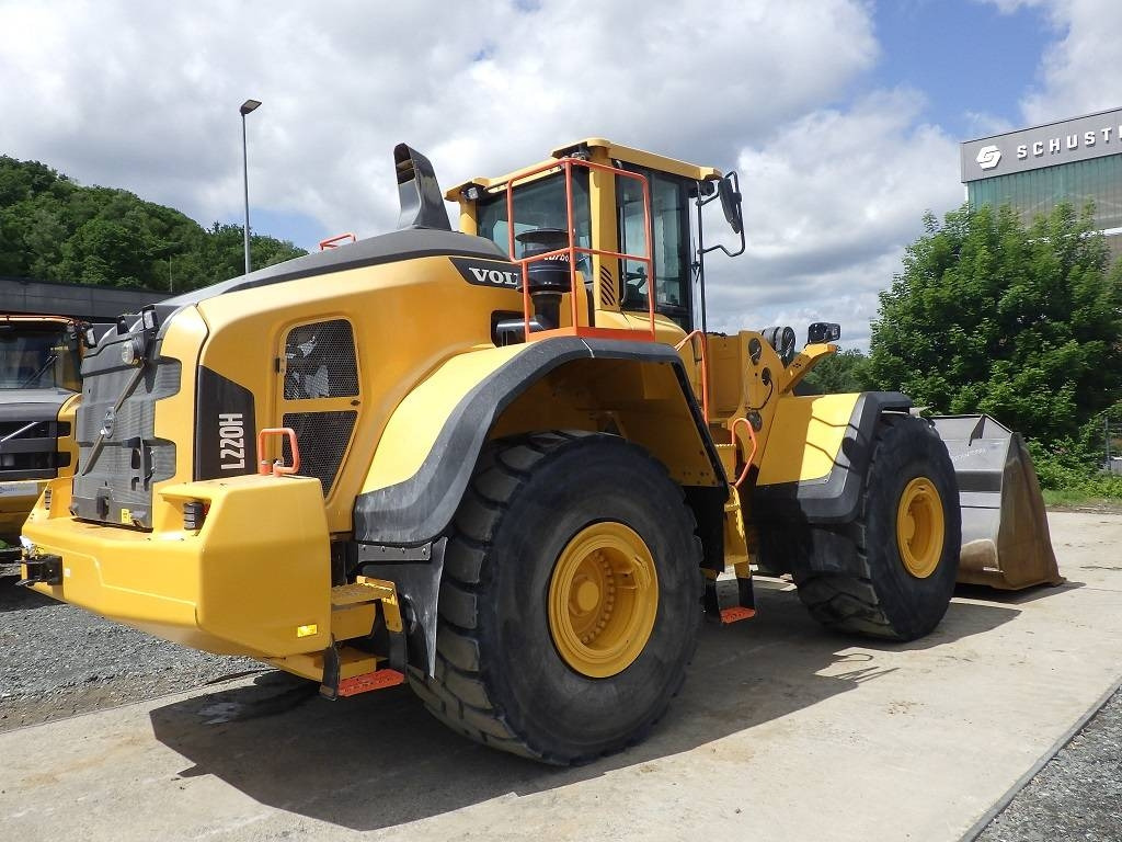 Chargeuse sur pneus Volvo L 220 H
