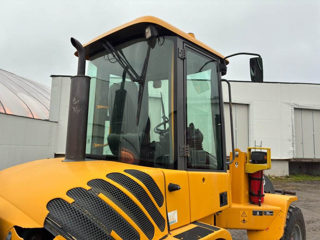 Chargeuse sur pneus Volvo L-30B-ZX