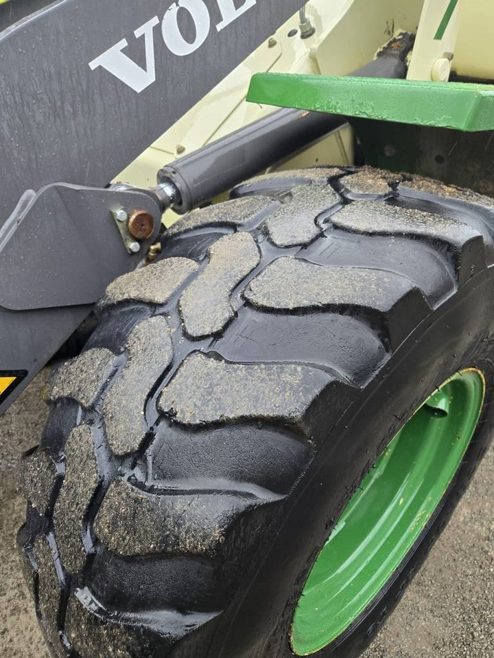 Chargeuse sur pneus Volvo L 30 B