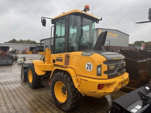 Chargeuse sur pneus Volvo L 30 G