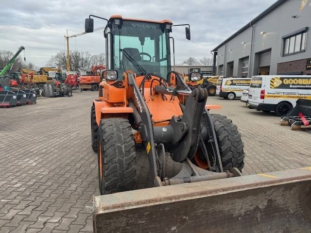 Chargeuse sur pneus Volvo L 30 G