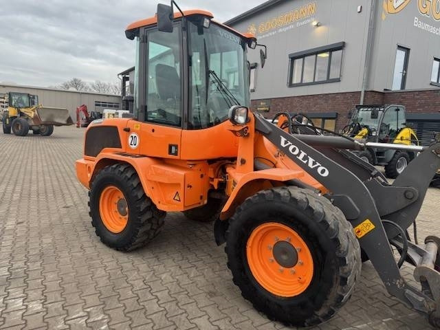 Chargeuse sur pneus Volvo L 30 G