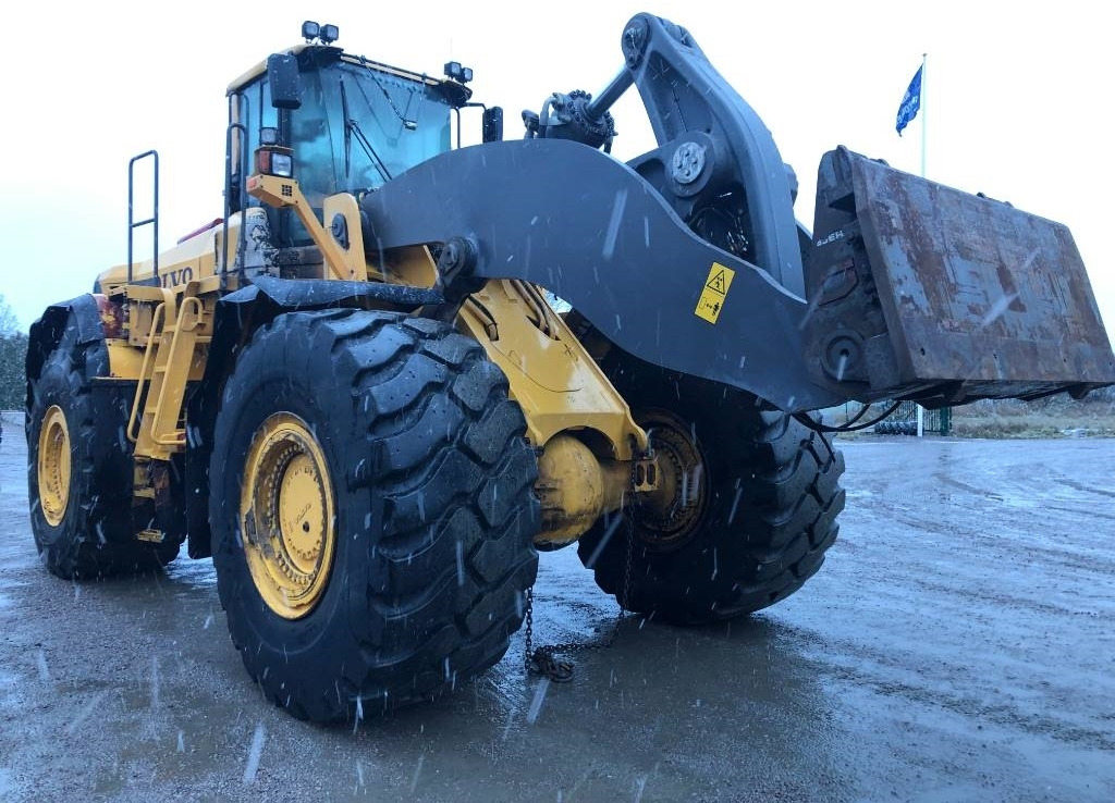 Chargeuse sur pneus Volvo L 350 F Dismantled for parts