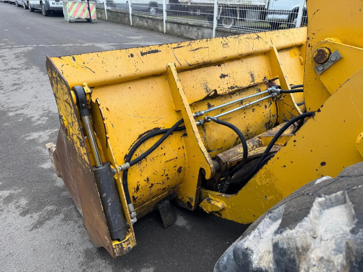 Chargeuse sur pneus Volvo L 35 BZ