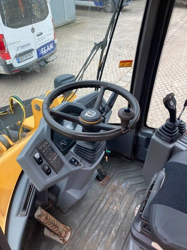 Chargeuse sur pneus Volvo L 35 G
