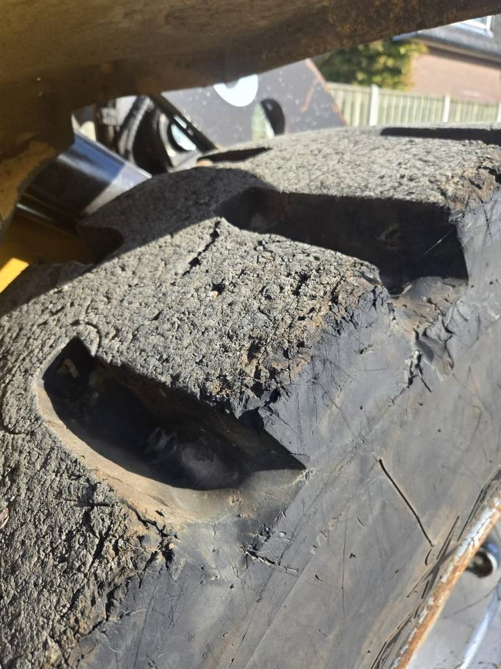 Chargeuse sur pneus Volvo L 40 B TP