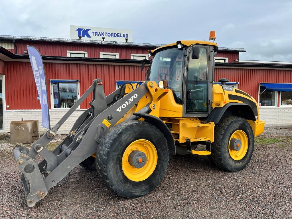 Chargeuse sur pneus Volvo L 45 F LB
