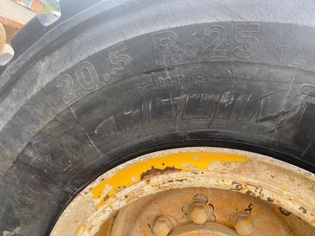 Chargeuse sur pneus Volvo L 60 H (12005532)