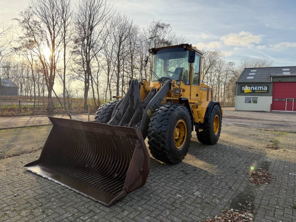 Chargeuse sur pneus Volvo L 70 D