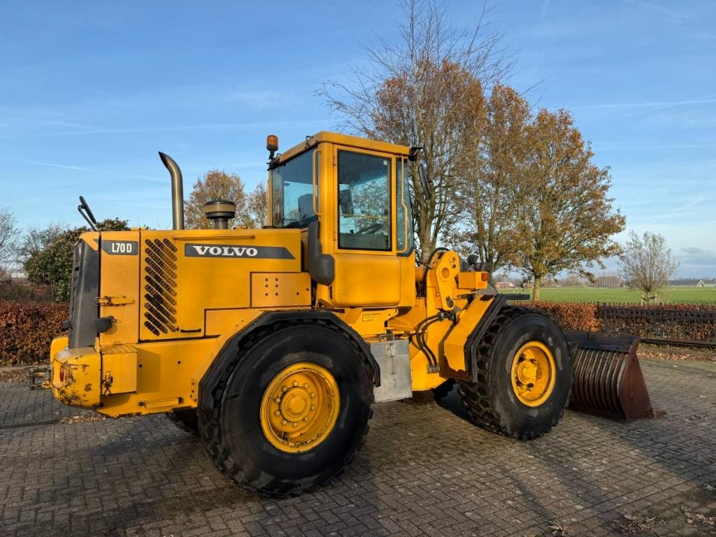 Chargeuse sur pneus Volvo L 70 D