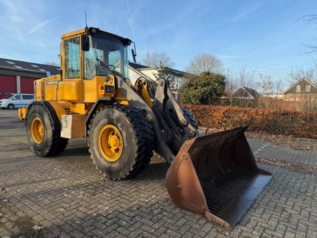 Chargeuse sur pneus Volvo L 70 D