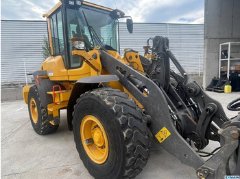 Chargeuse sur pneus Volvo L 70 H 