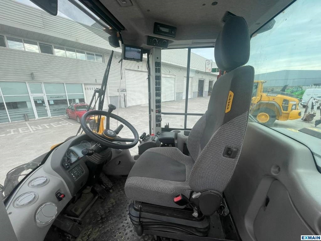 Chargeuse sur pneus Volvo L 70 H