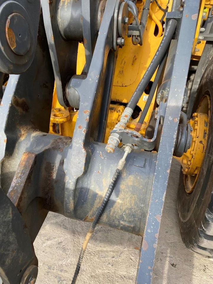 Chargeuse sur pneus Volvo L 90 G