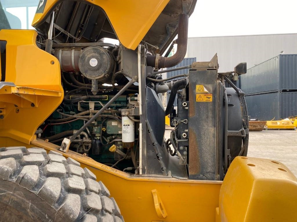 Chargeuse sur pneus Volvo L 90 G