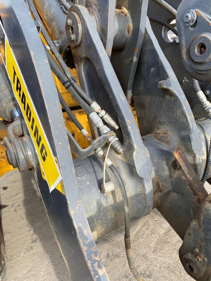 Chargeuse sur pneus Volvo L 90 G