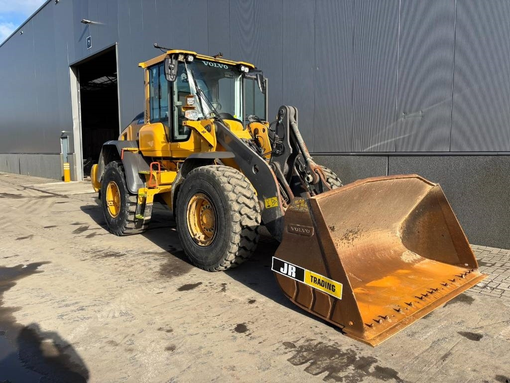 Chargeuse sur pneus Volvo L 90 H