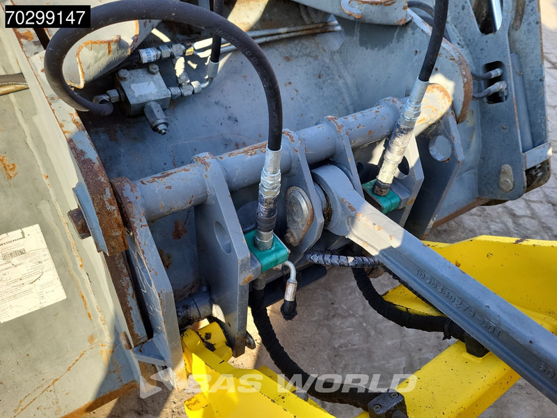 Chargeuse sur pneus WACKER NEUSON WL 44