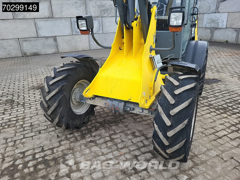 Chargeuse sur pneus WACKER NEUSON WL 44