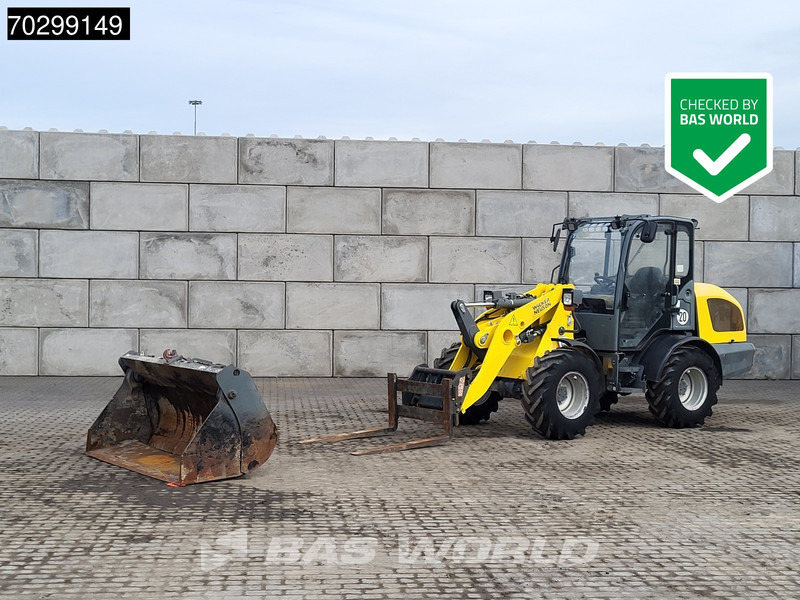 Chargeuse sur pneus WACKER NEUSON WL 44