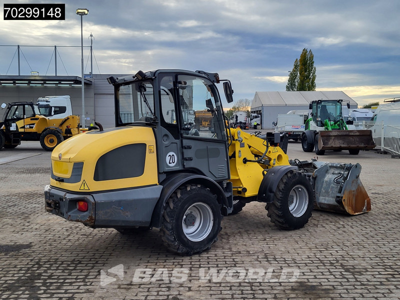 Chargeuse sur pneus WACKER NEUSON WL 44