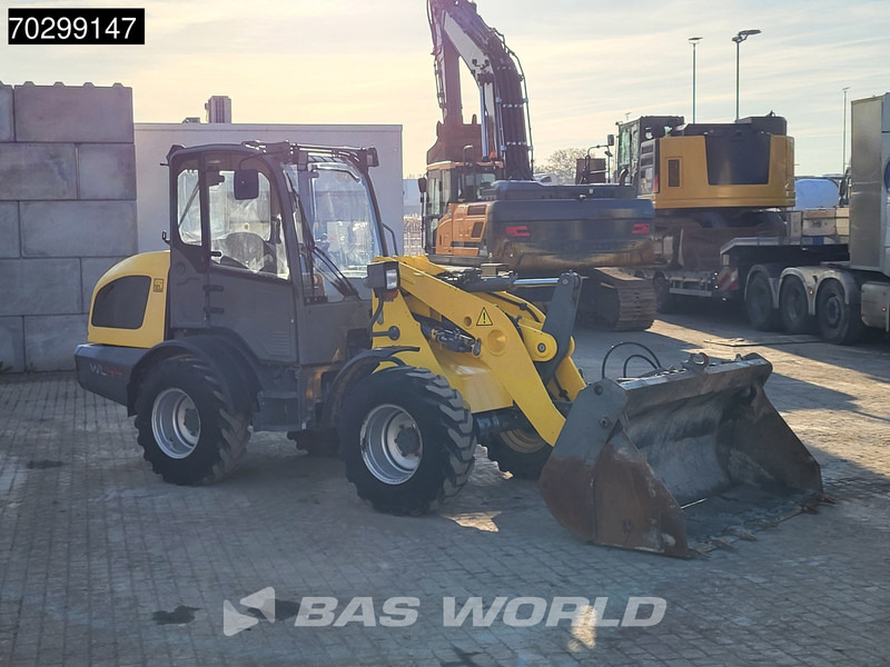 Chargeuse sur pneus WACKER NEUSON WL 44