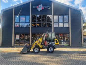 Chargeuse sur pneus  WACKER WL 25 (956 h)