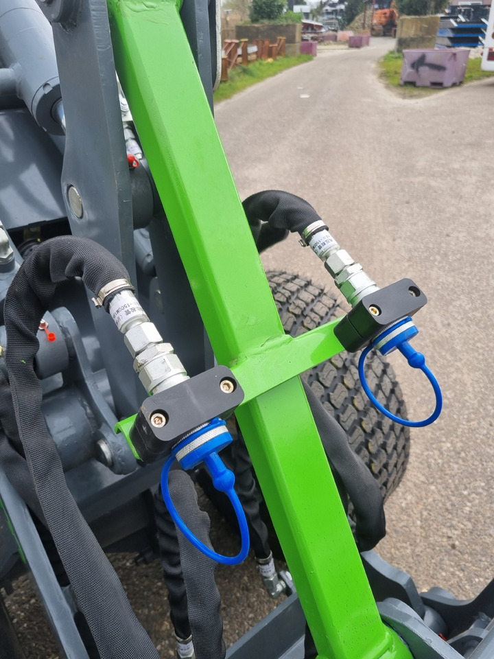 Chargeuse sur pneus WCM L1460