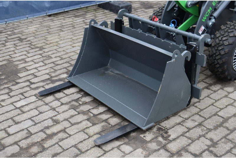 Chargeuse sur pneus WCM L1580e