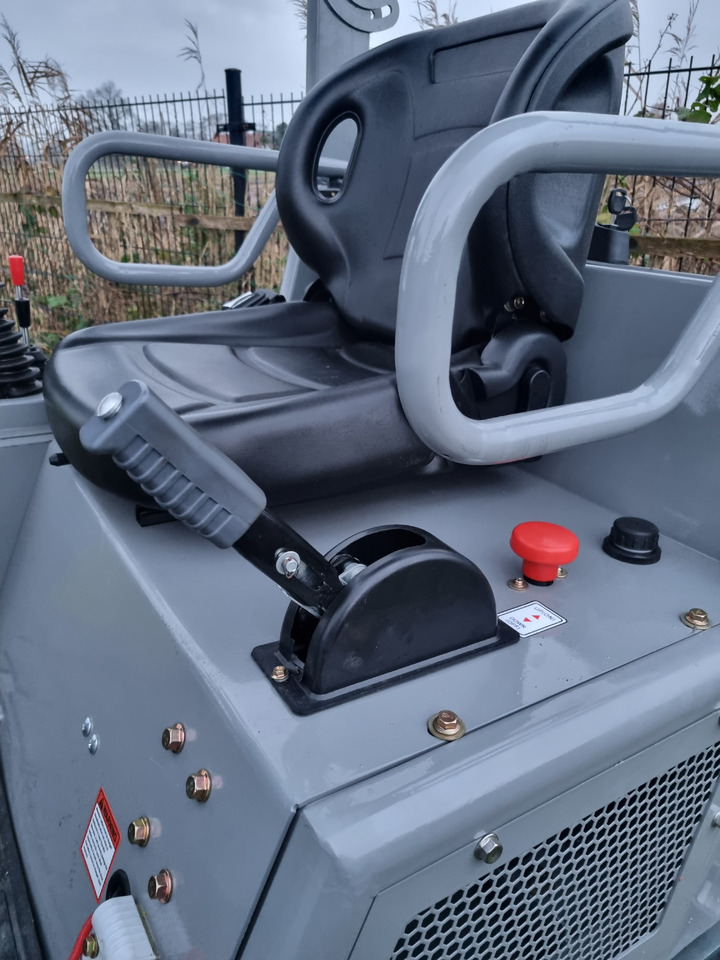 Chargeuse sur pneus WCM L2110e E-Power